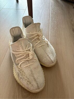 White Yeezy